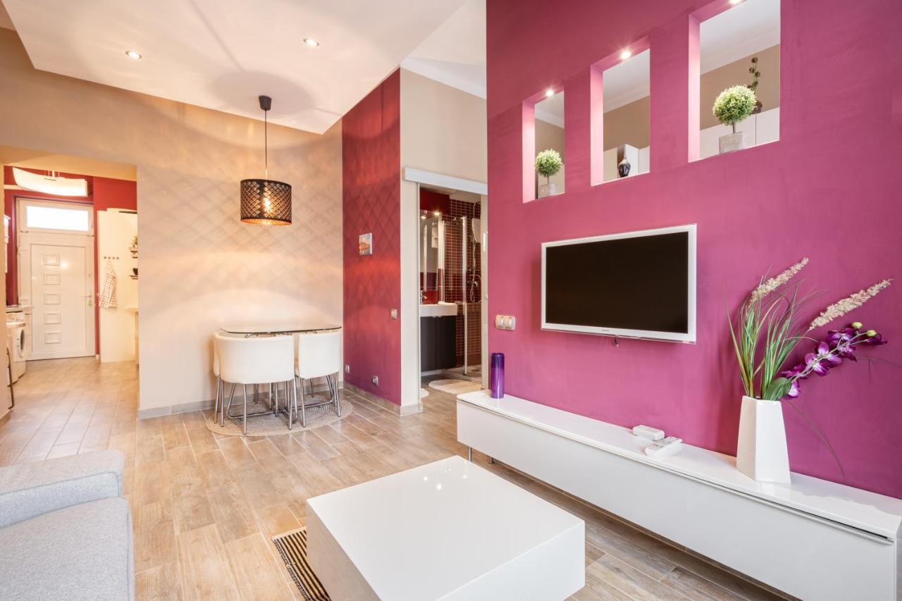 Pink Secrets Apartment Budapest Kültér fotó